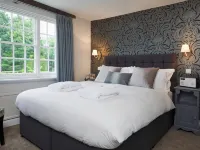 The Queen's Inn Hotels in Cranbrook