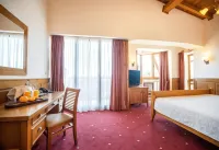 Pirin Golf Hotel & Spa - 5-Star