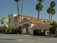 格倫代爾瓦卡班德酒店