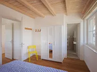 Dream thatched house with water view - 3 bedrooms - 10 min. walk to the beach Hotéis em Dranske