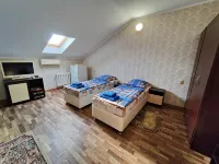 Chajka Hotel - 2-Star