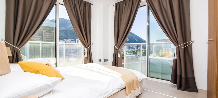 Luxury modern apartment with exceptional views! Hotels in Gibraltar