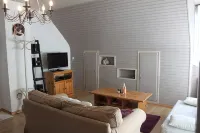 Apartment house in Besse, comfortable. Hiking, fishing, skiing ... - Homestays