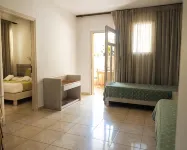 Ilian Beach & Apartments - Parking