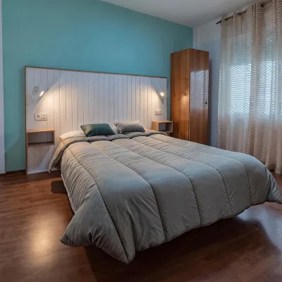 Hostal Julio Cesar Hotels near León - LEN