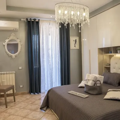 Villa Erasi Отели рядом с достопримечательностью «Пляж Лидо-ди-Остия»