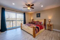 New! Epic lakefront home with indoor pool! - balcony