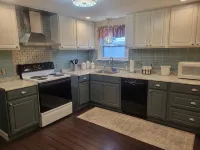 3-bedroom vacation home 6 minutes from Brown University - بيت ضيافة