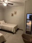 Cherry Corner Cottage-Vintage 3 Bedroom Home *instant booking* - 2-Star