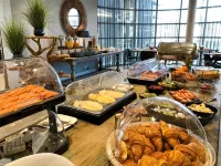 Aparthotel Acropolis - breakfast