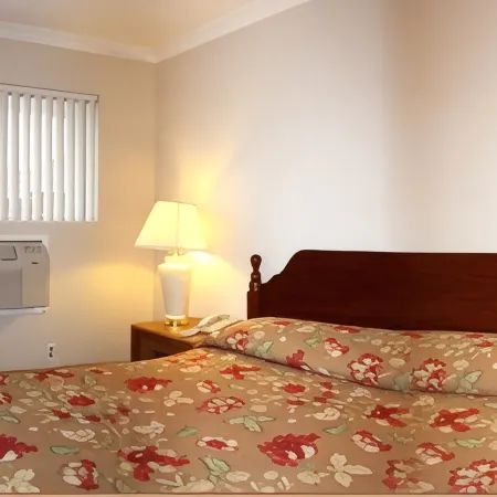 Sunset Inn and Suites West Sacramento