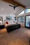 Ponderosa Park Lake House -- Private dock and beach! - 3-Star