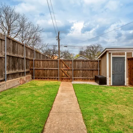 Central Frisco Townhouse | Walk to Cafes & Bars