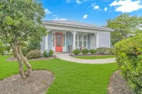 Private Beach Bungalow in Barefoot Resort, 4 golf courses, 2 pools & marina view - Holiday bungalows