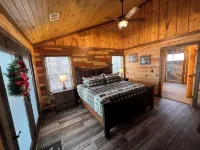 View, Views, Views! Watch Dollywood fireworks from your own balcony! - شاليه