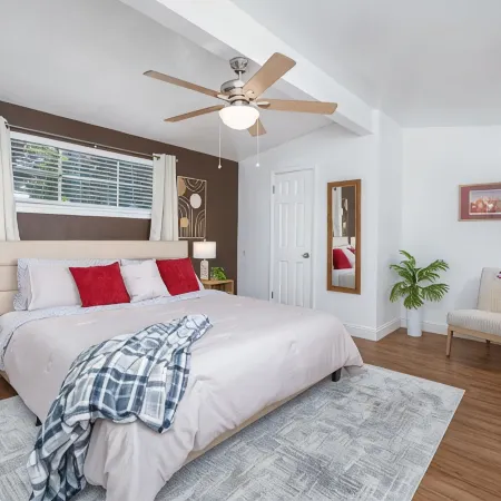 5 Min Walk to Panorama Bluffs! Preserve Trails Family-Sized House 5 Beds Sleep 8