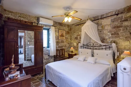 Once Upon a Time - A Castle of Magical Sunsets -  Casas de vacaciones