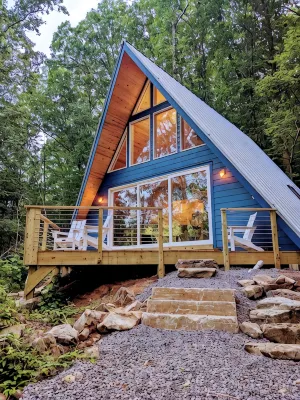 Modern A-Frame ~ Creeks & River Nearby ~ 8 Miles from Downtown Chattanooga - Chalets