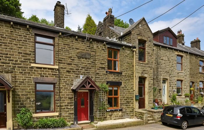 Stoneswood Cottage & Garden, Delph, Saddleworth