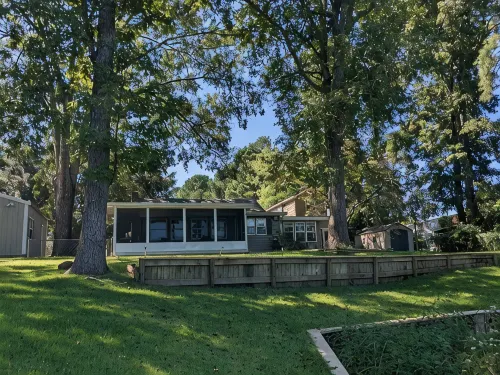 Big Mama's Lakeside Cottage Lake Marion - Homestays