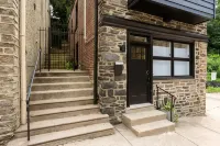 Shurs Lane Cottage, EV Charging, Free Parking, in the heart of Manayunk - Country Houses
