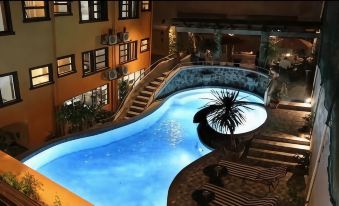 1775 Adriatico Suites