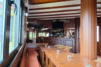Traineira Vila Ventura Village - Quầy Bar