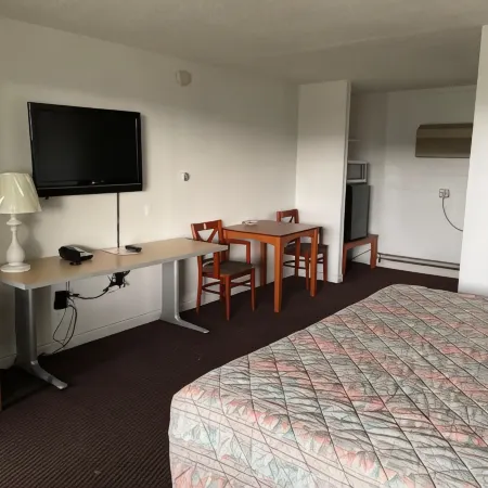Royal A Motel