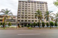 Umuarama Plaza Hotel by Castelo Itaipava - parkir