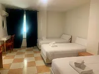 Hotel El Ancla Hotels in Brunete