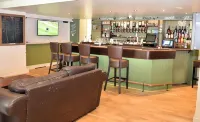 The Red Lion - bar