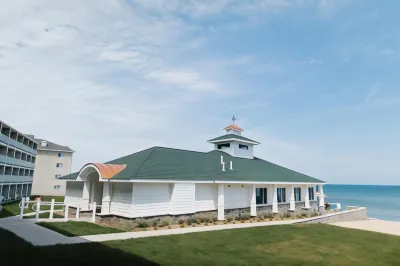 Breakers Resort - Lakeside Hotel a Saint Ignace