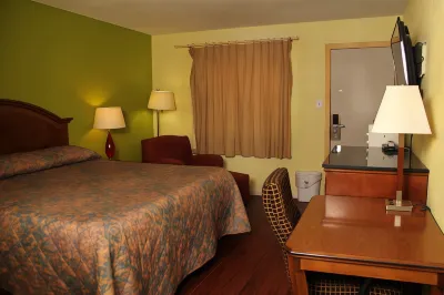La Hacienda Hotels in Artesia