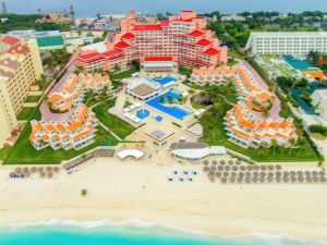 Family 3 Bedroom Ocean Villa by Wyndham Grand Cancun