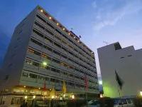 Ubon Hotel Hotels in Warin Chamrap