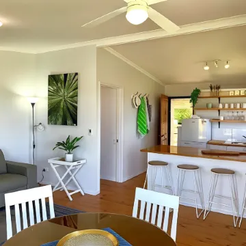 Apollo Bay Waterfront Motor Inn