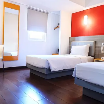 Amaris Hotel Thamrin City Отели рядом с достопримечательностью «Торговый центр Thamrin City»