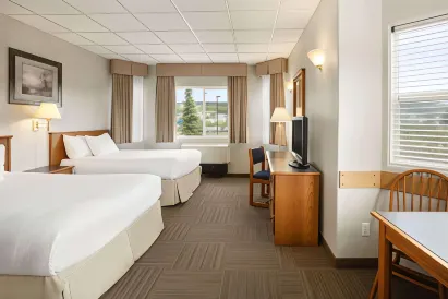 Days Inn by Wyndham Hinton