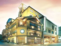 Awara Grand Hotel Hôtels à : 