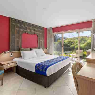 Pacific Bay Resort Rooms