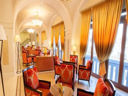 Anjum Makkah Hotel Отели рядом с достопримечательностью «Абрадж аль-Бейт»