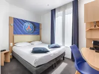 Hotel de Paris Hotels in Boulogne-Billancourt
