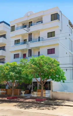 Hotel Rodadero Inn by Geh Suites