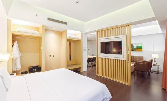 Brits Hotel Karawang