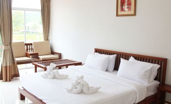 Thongsathit Hill Resort Khao Yai