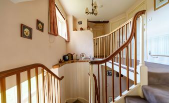 Yallands Farmhouse - Housity