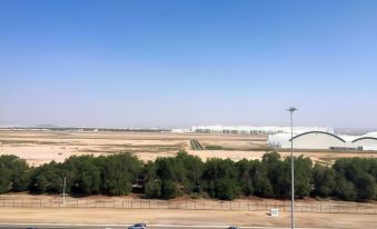 Areen Hotel Al Basateen