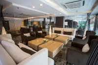 Royale Signature Hotel - breakfast