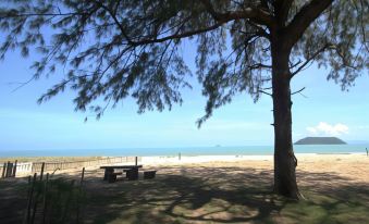 The Manor Beach Resort Besut