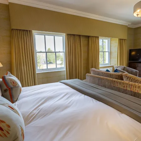 Storrs Hall Hotel